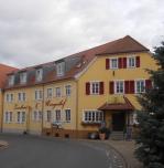 Neubau Weingasthof mit Hotelbetrieb als Anbau an den bestehenden Gasthof Bild 1